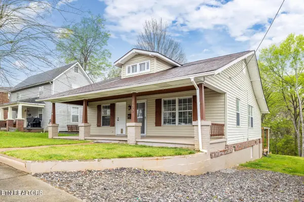 409 W 5th Ave, Lenoir City, TN 37771