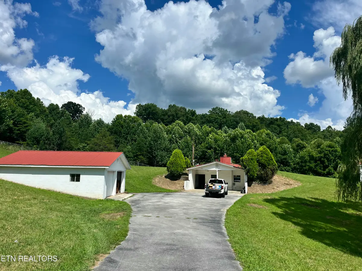 1803 Mountain View Rd, Robbins, TN 37852 - #1