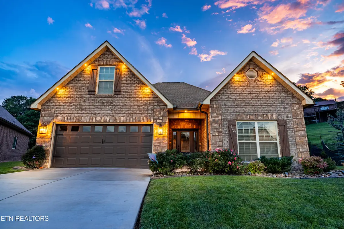 2326 Torrey Pines Drive, Maryville, TN 37801 - #1