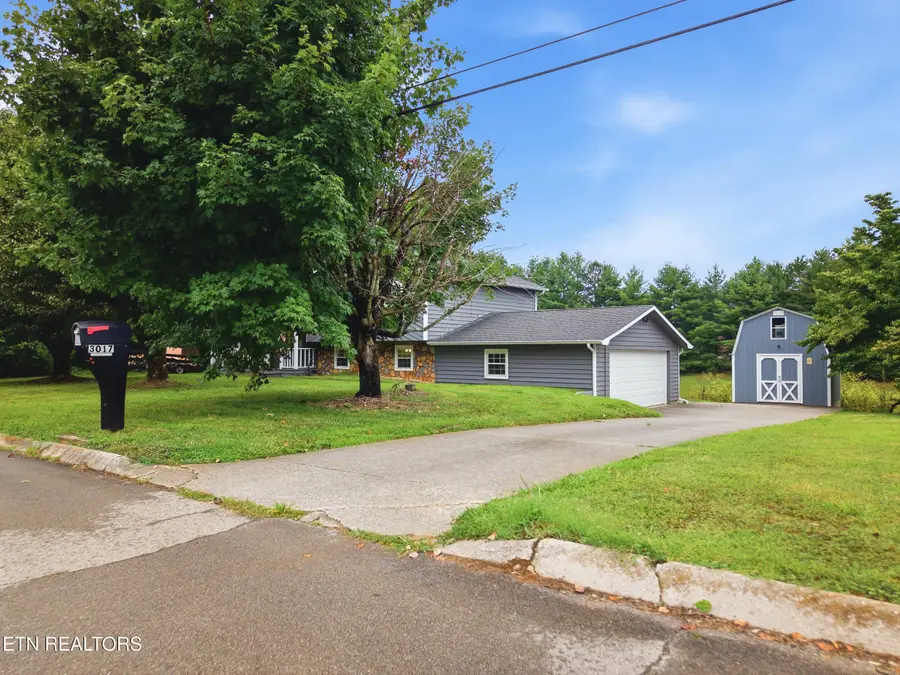 3017 Pleasant View Ave, Maryville, TN 37803 - #3