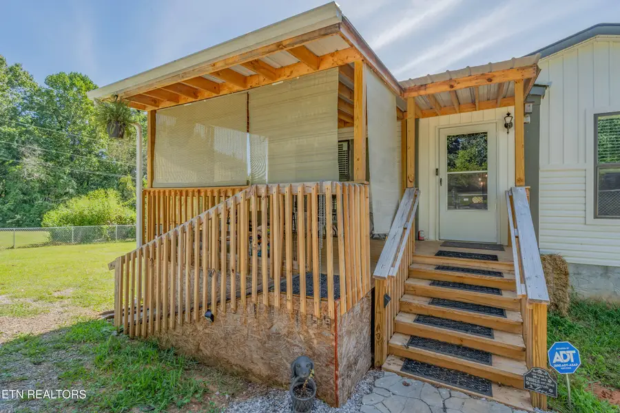 8539 Old Jacksboro Rd, Knoxville, TN 37938 - #2