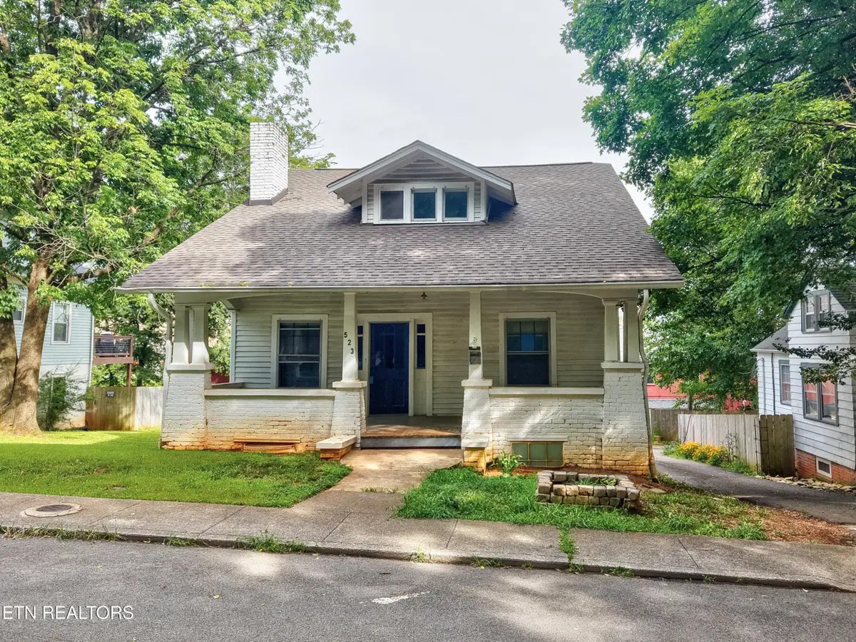 523 Highland Ave, Maryville, TN 37803 - #1