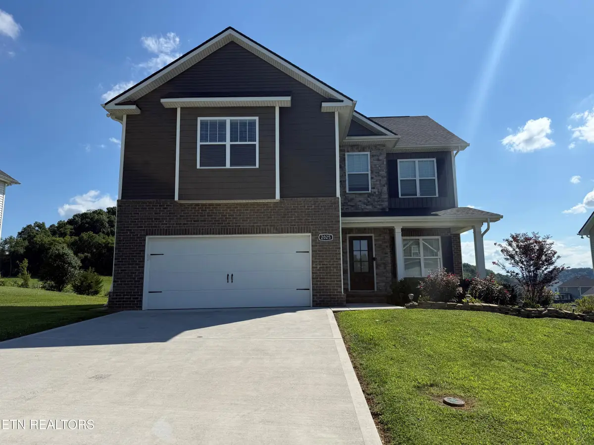 2025 Farm Blvd, Sevierville, TN 37876 - #1