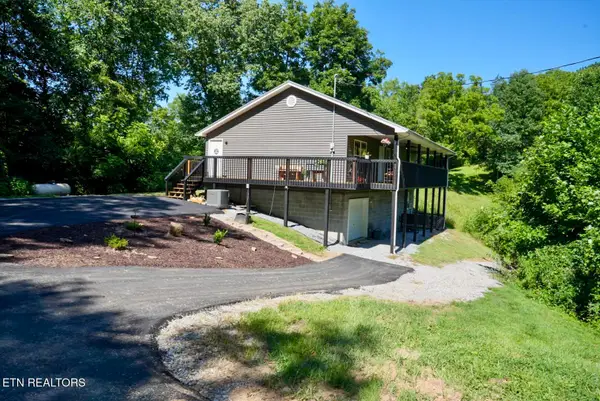 1668 Goodwater Rd, Bybee, TN 37713