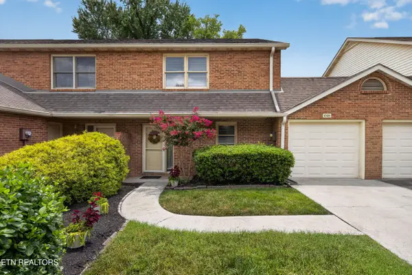 10416 Ravenbrook Lane, Knoxville, TN 37922