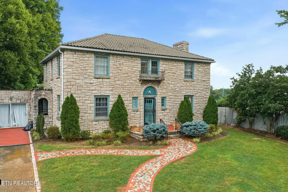 2715 Sullins St, Knoxville, TN 37919 - #1