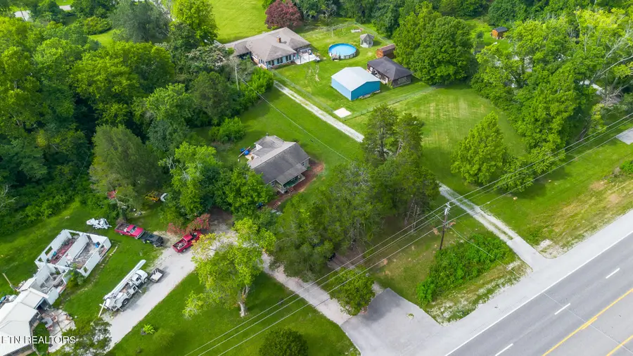 4737 Roane State Hwy, Rockwood, TN 37854 - #3