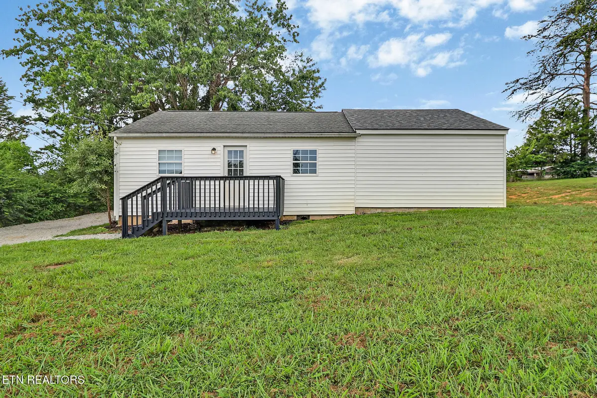 138 Pond Grove Circle, Rockwood, TN 37854 - #1