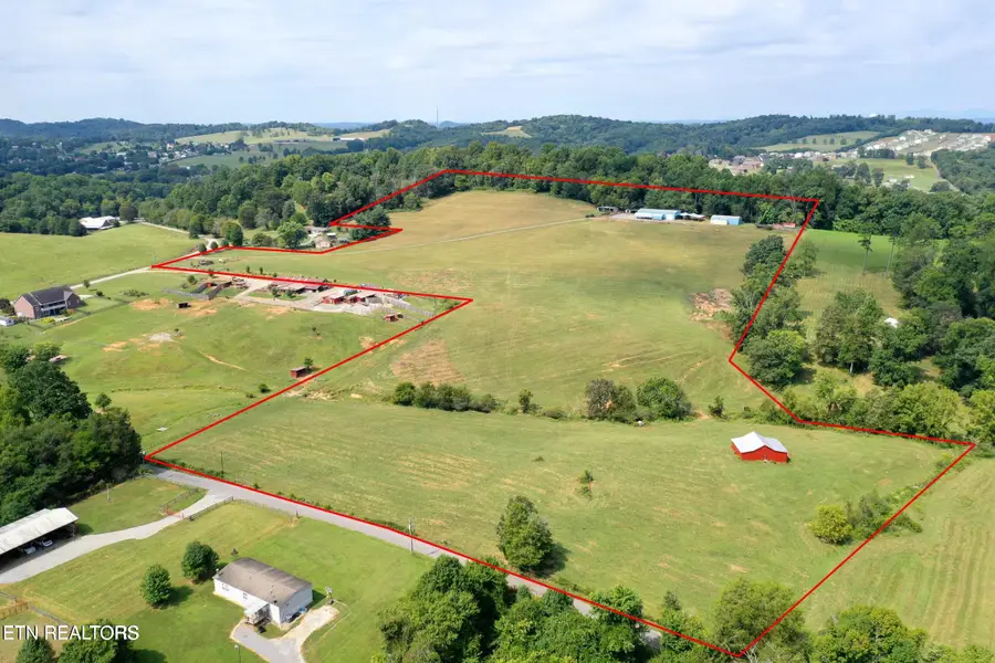 2522 Grey Ridge Rd, Maryville, TN 37801 - #2