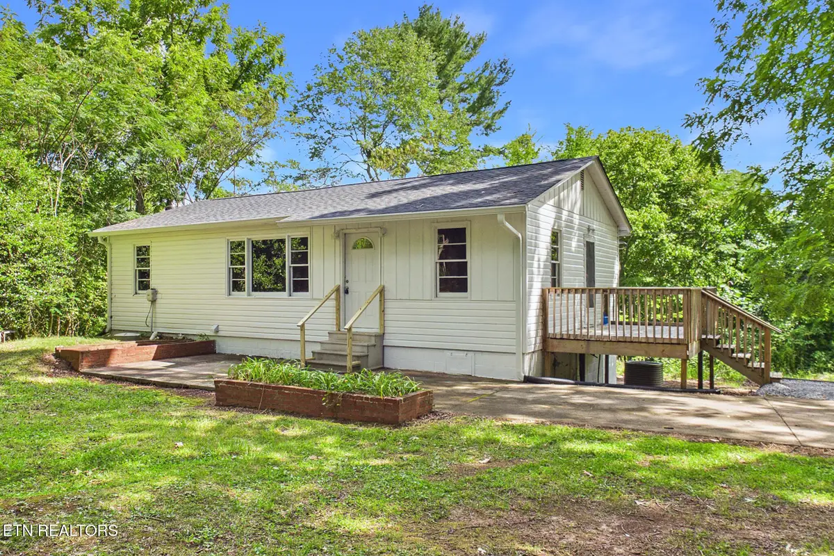 822 Ivory Rd, Athens, TN 37303 - #1