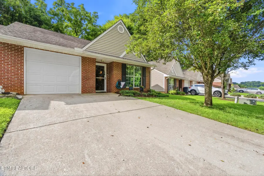 216 Dalton Place Way, Knoxville, TN 37912 - #2