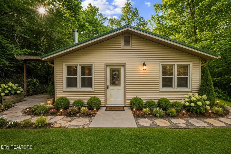 324 Whaley Way, Sevierville, TN 37876 - #2