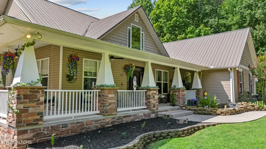 6828 Sunnyview Drive, Knoxville, TN 37914 - #2