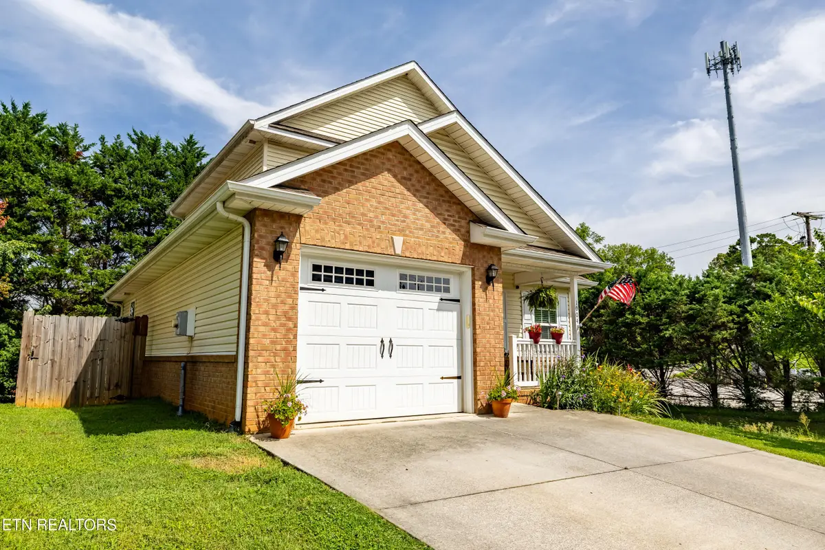 1004 Lennox Circle, Maryville, TN 37803 - #1