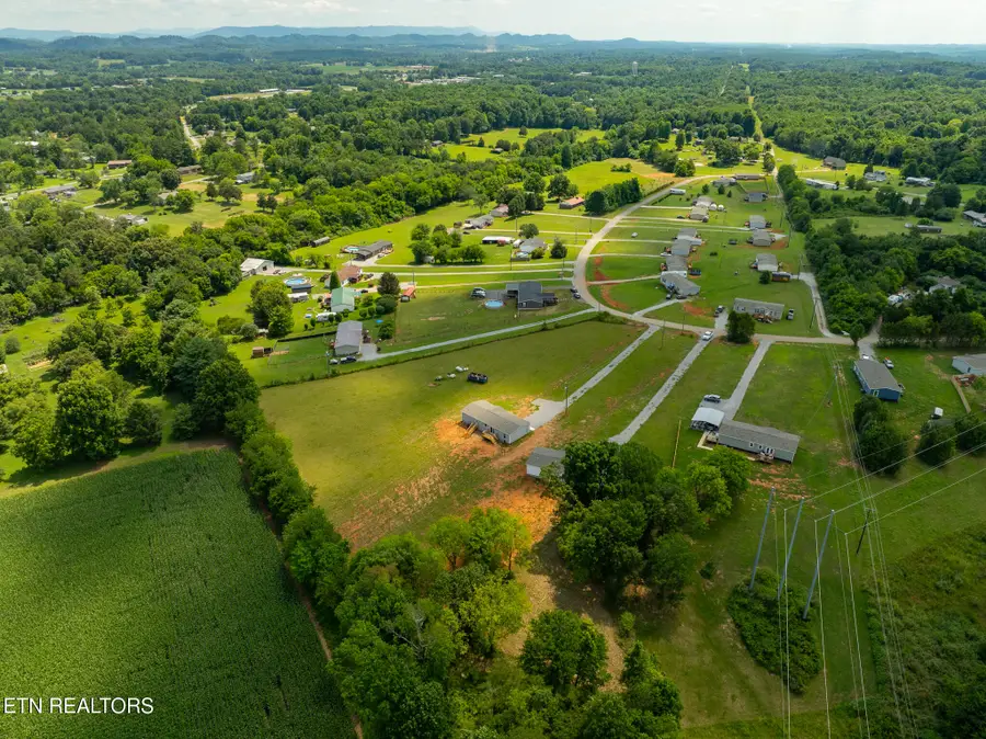 149 Hill Loop Loop, Madisonville, TN 37354 - #2