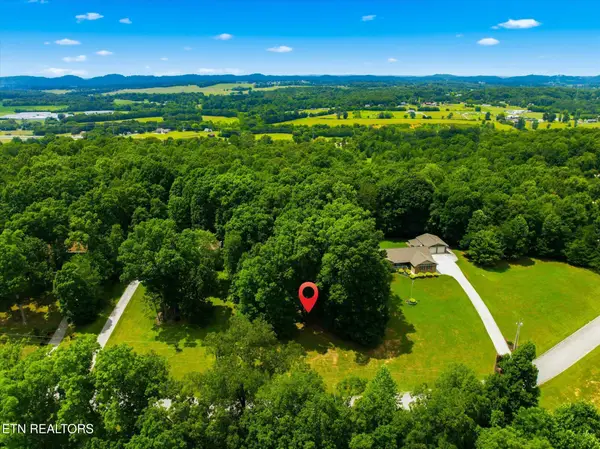 264 Woodhaven Drive, Vonore, TN 37885