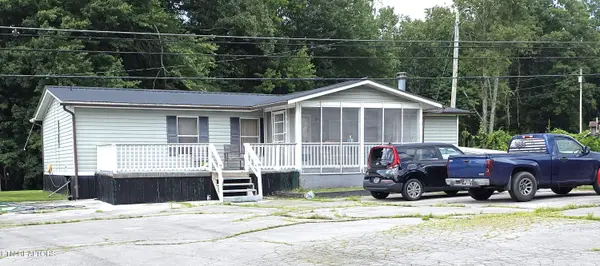1195 Buffalo Rd, Oneida, TN 37841