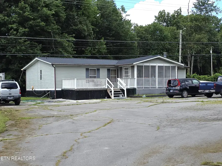1195 Buffalo Rd, Oneida, TN 37841 - #2