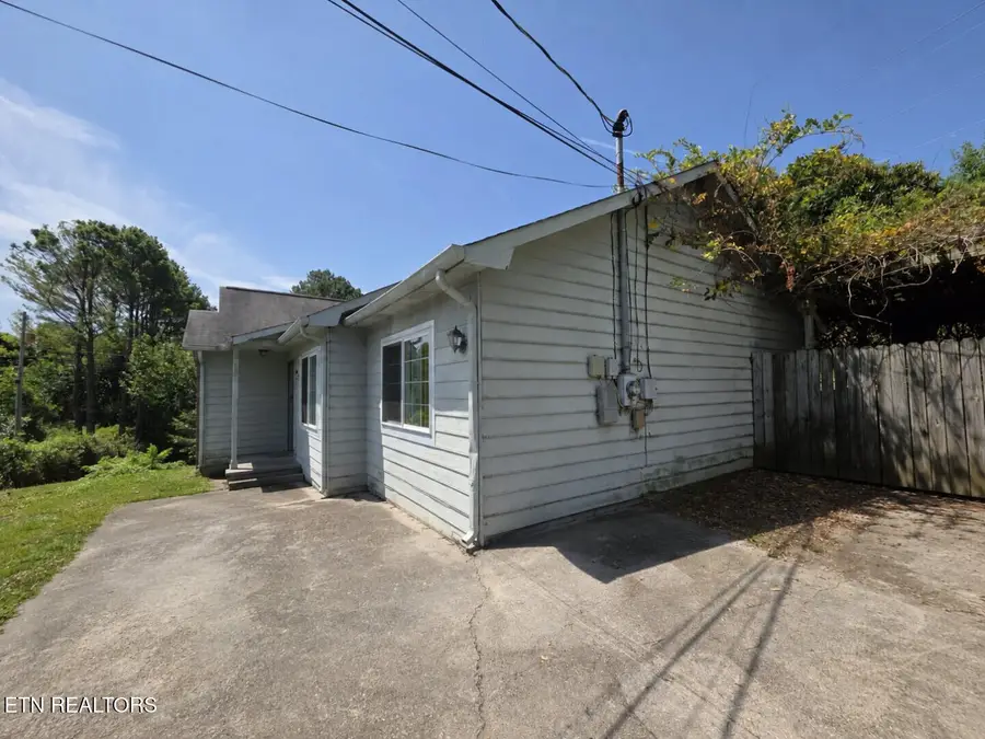 2001 Hyde Park Lane, Knoxville, TN 37921 - #2