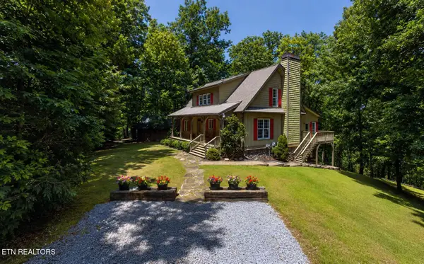 2344 Thunder Mountain Rd, Sevierville, TN 37862
