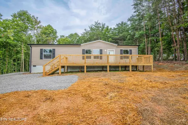 310 Valley Drive, Loudon, TN 37774