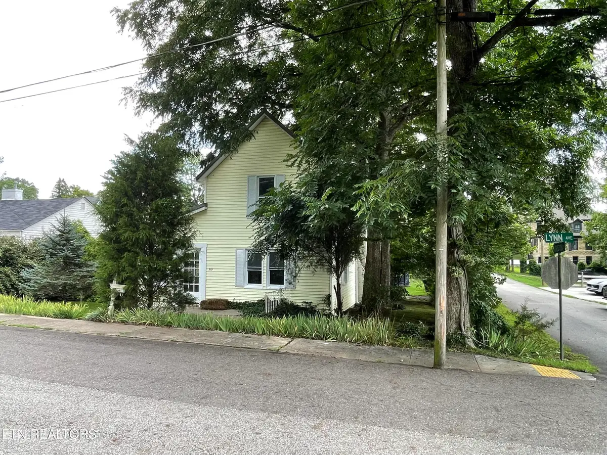 317 Lynn Ave, Athens, TN 37303 - #1
