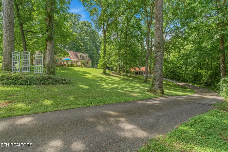 8708 Pedigo Ridge Way, Powell, TN 37849 - #3