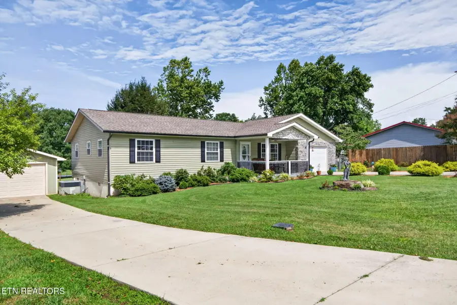 258 Cherry St, Crossville, TN 38572 - #2
