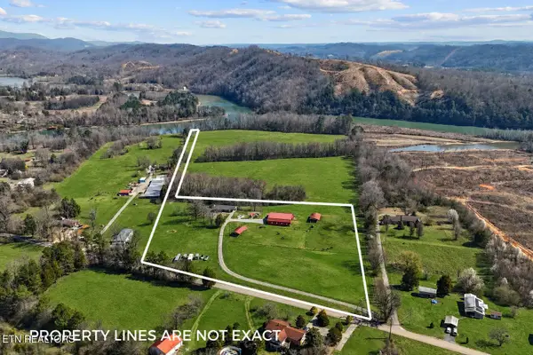 786 B Swan Pond Circle Rd, Harriman, TN 37748