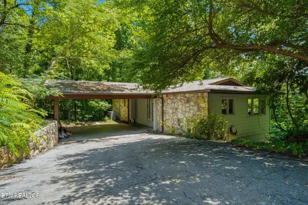 258 Stott Lane, Gatlinburg, TN 37738