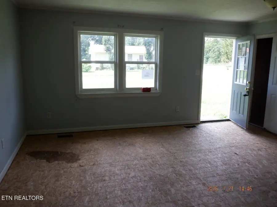1713 Andy Lane, Monterey, TN 38574 - #2