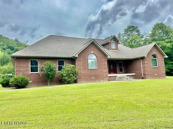 412 Page School Rd, Pineville, KY 40977