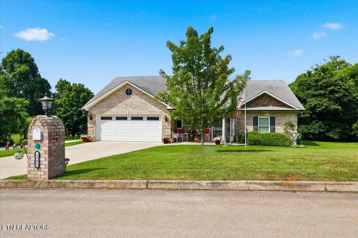 1501 John Sparks Drive, Friendsville, TN 37737 - #1