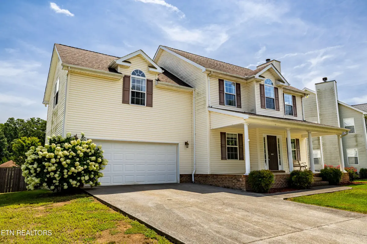 824 Mackenzie Drive, Maryville, TN 37804 - #1