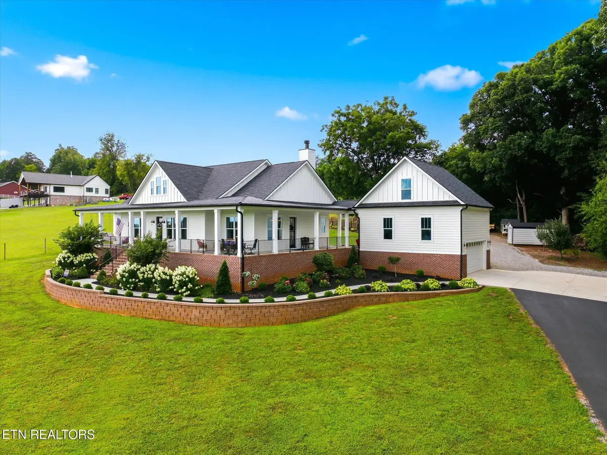 3817 Peterson Rd, Greenback, TN 37742 - #1