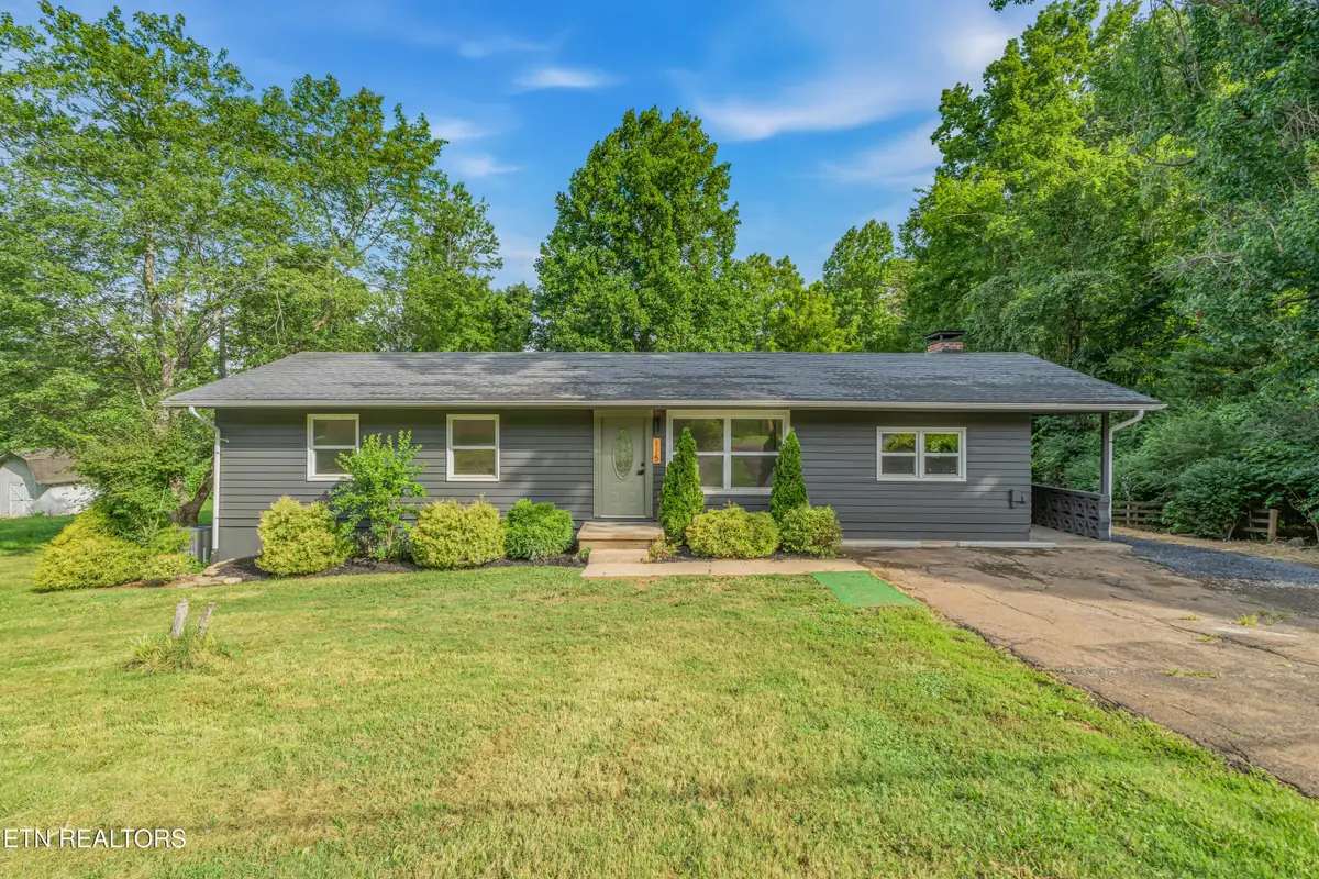 115 E Norton Rd, Knoxville, TN 37920 - #1