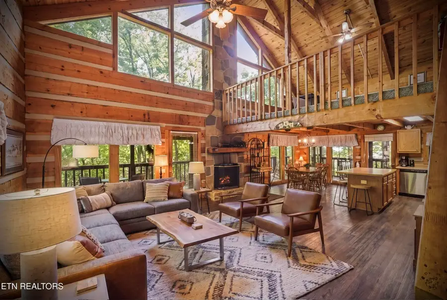 3475 Twin City Way, Pigeon Forge, TN 37863 - #3