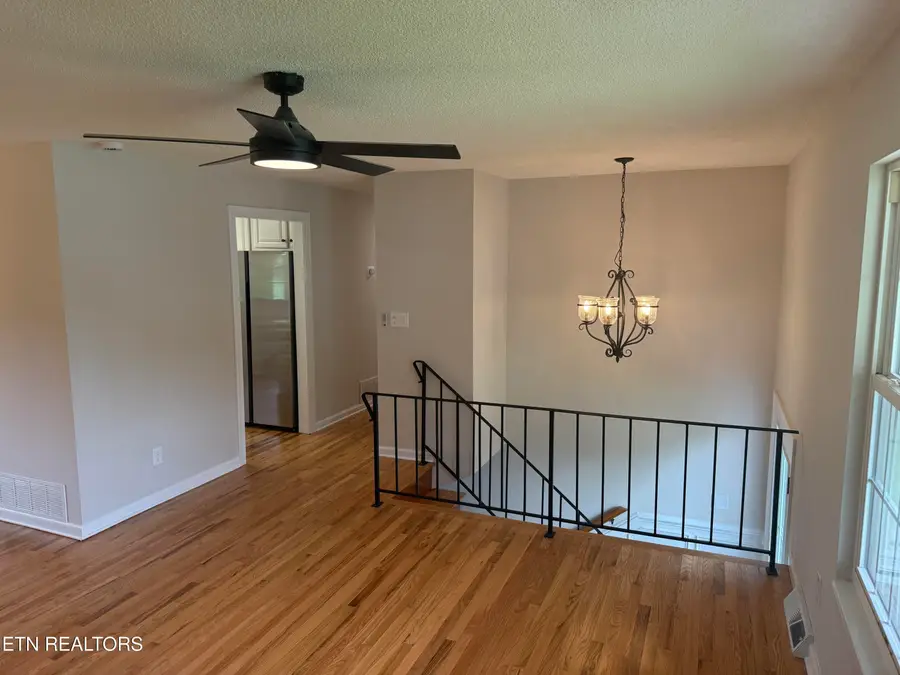 2028 Wayne Circle, Maryville, TN 37804 - #3