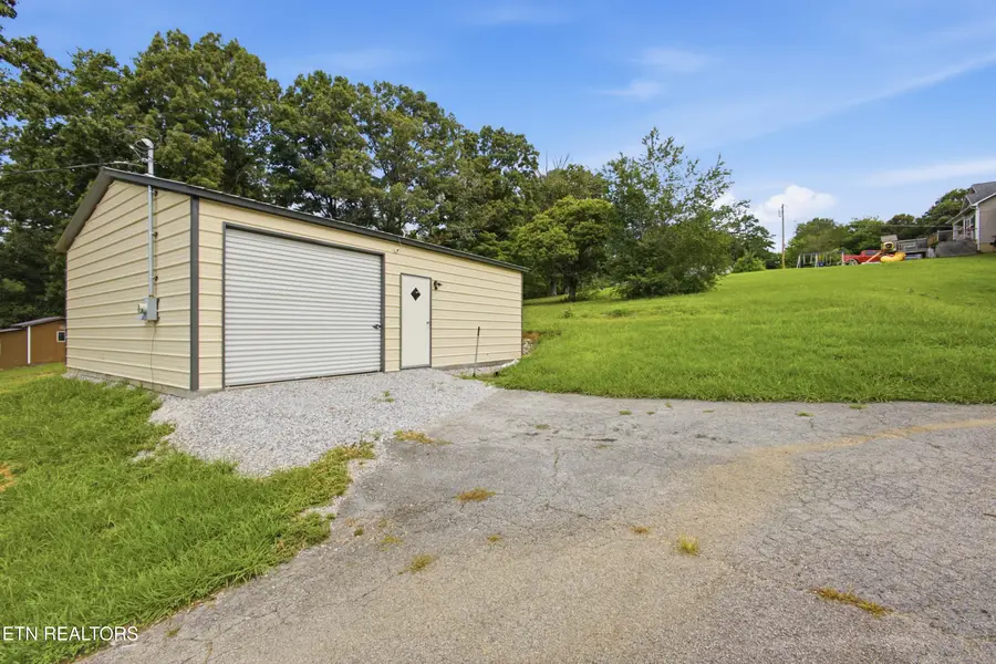 219 High Point Orchard Rd, Kingston, TN 37763 - #3