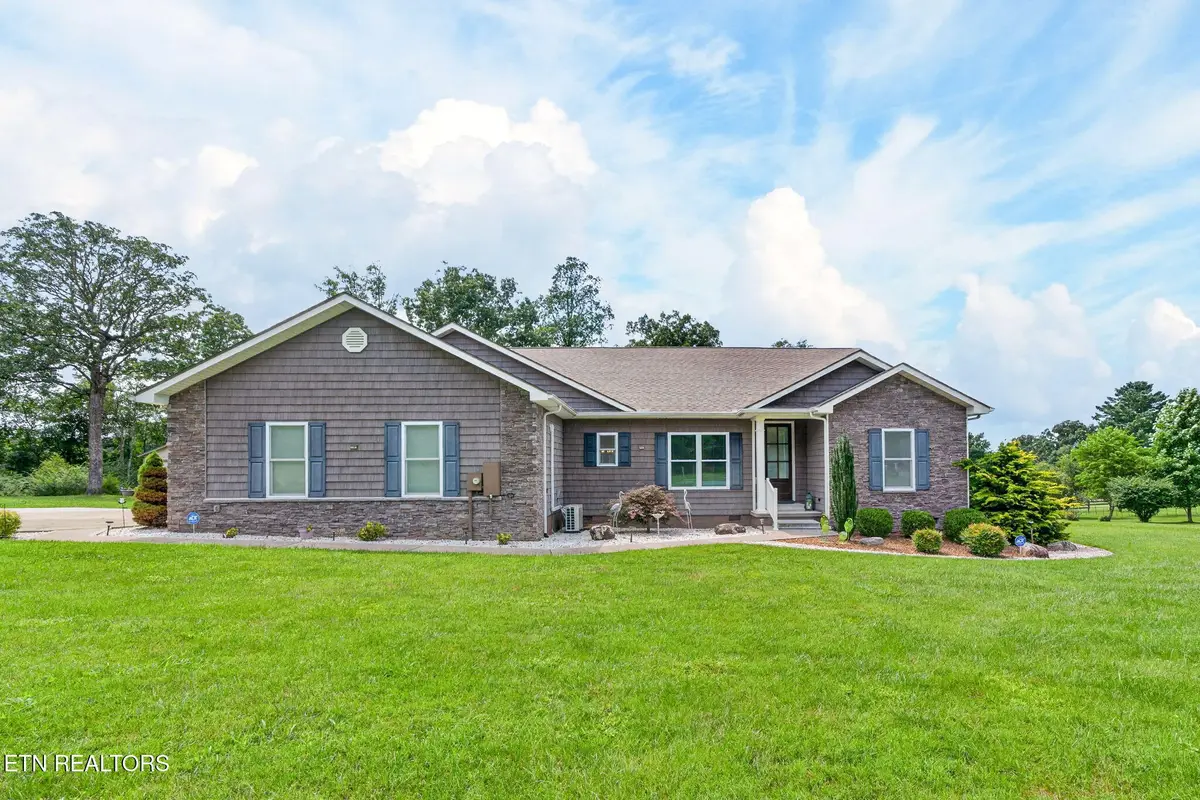 359 Hillendale Acres Lane, Crossville, TN 38572 - #1