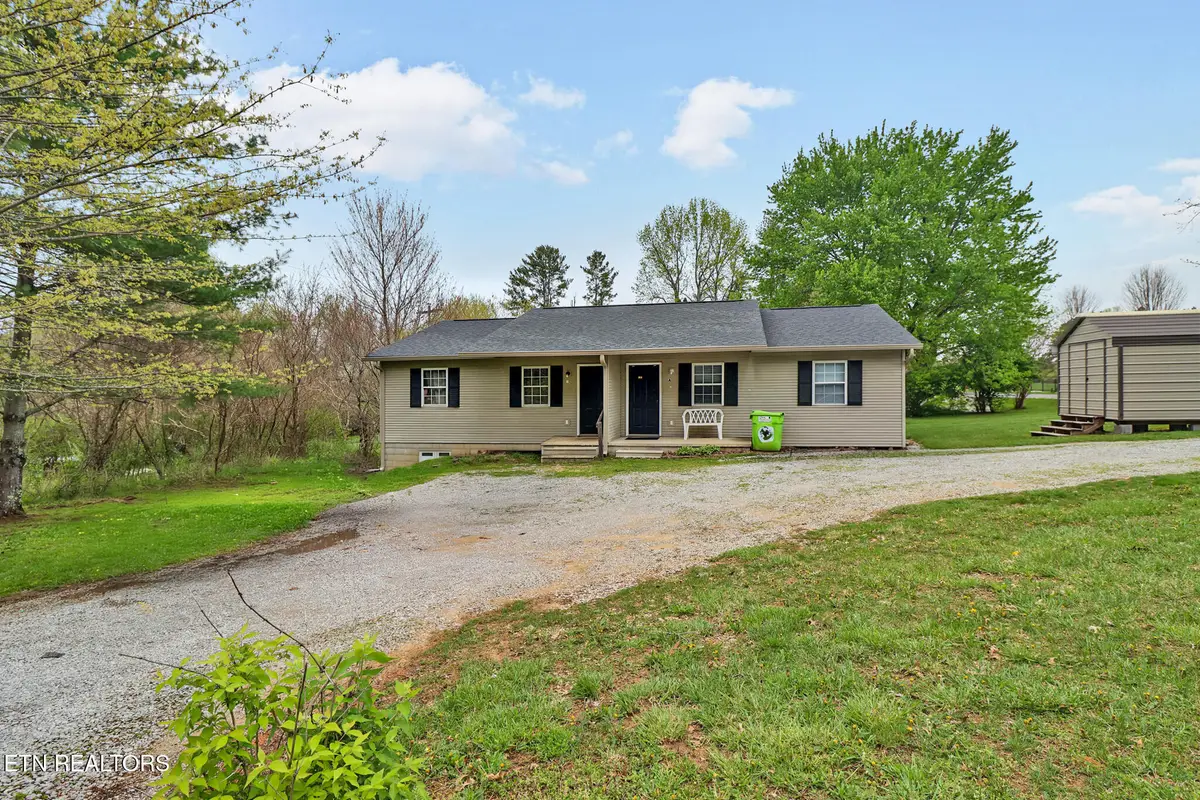3246 Pow Camp Rd, Crossville, TN 38572 - #1