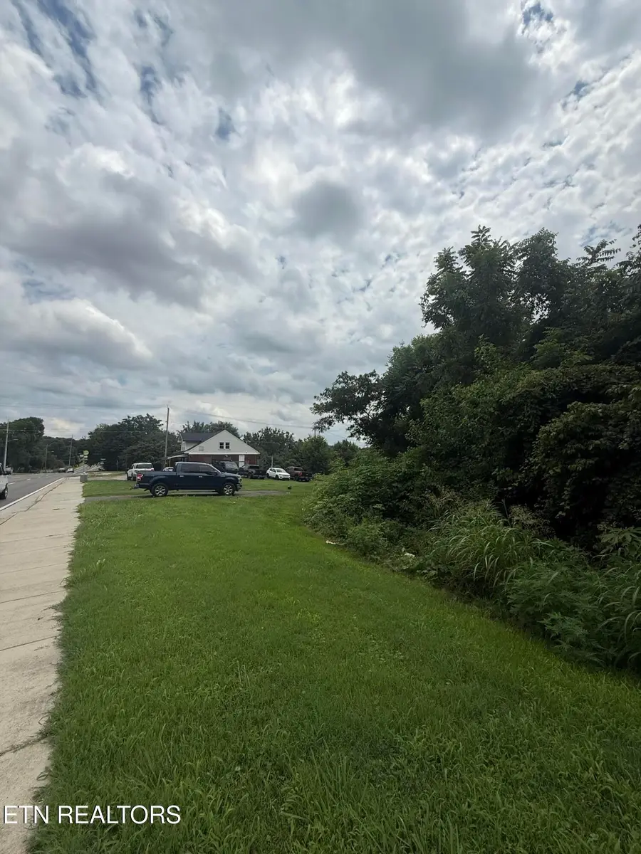 0 Western Ave, Knoxville, TN 37921 - #2