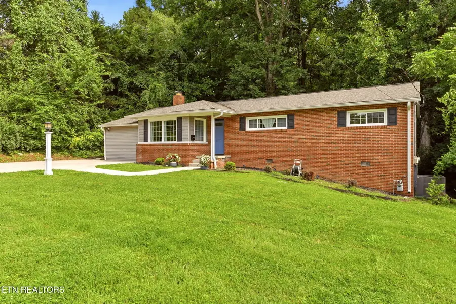 360 East Drive, Oak Ridge, TN 37830 - #2