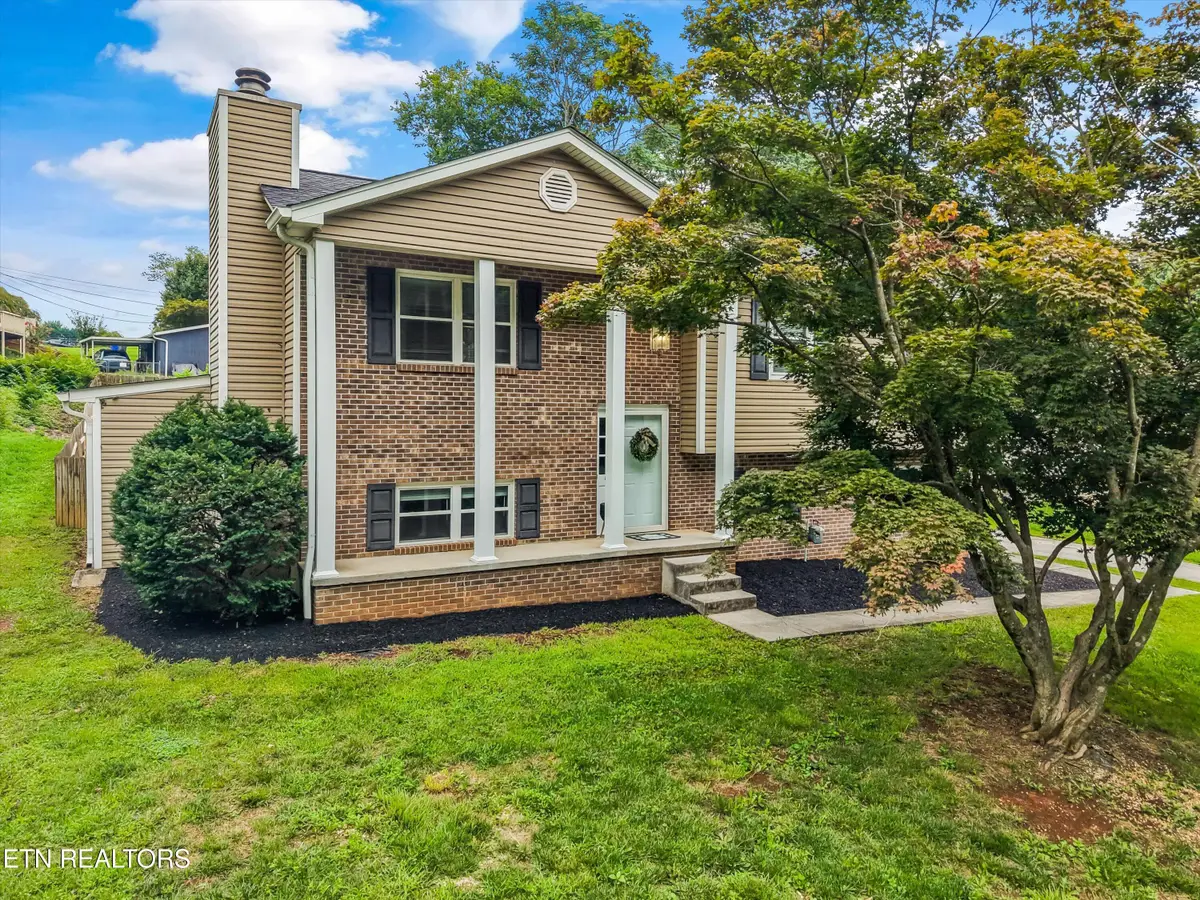 9315 Barrington Blvd, Knoxville, TN 37922 - #1
