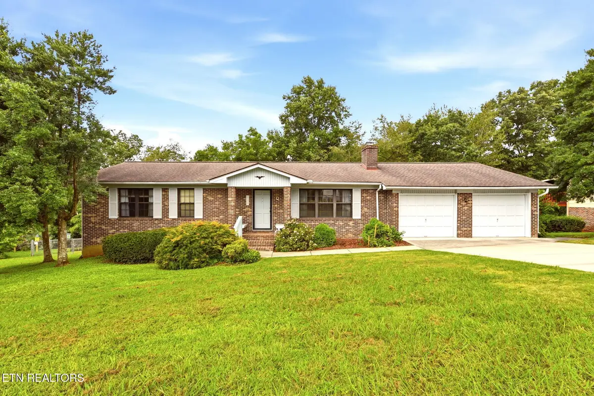 624 Greenwood Drive, Clinton, TN 37716 - #1