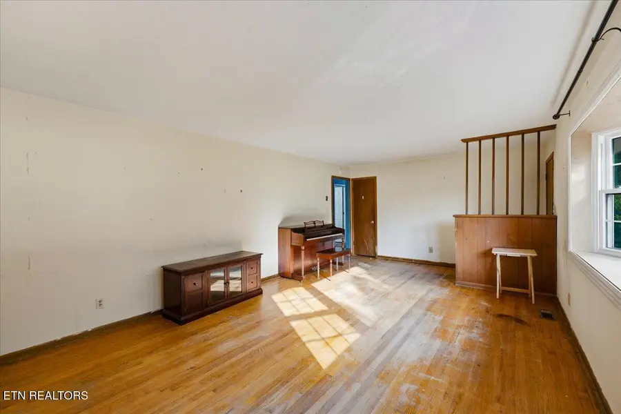7605 Ogg Rd, Knoxville, TN 37938 - #3
