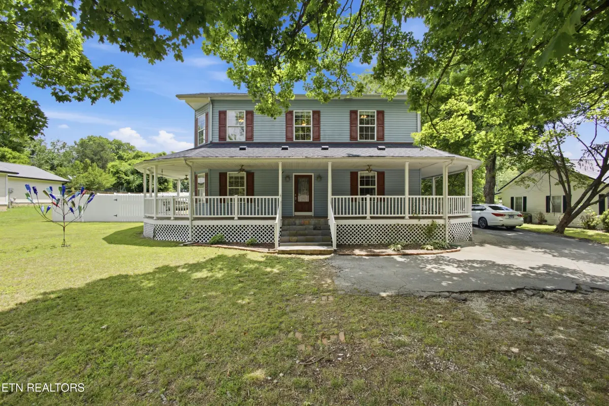617 N College St, Madisonville, TN 37354 - #1
