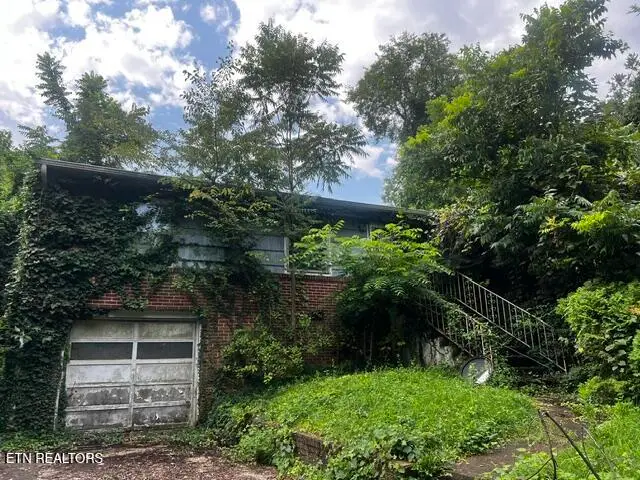2404 Victoria St, Knoxville, TN 37915 - #1