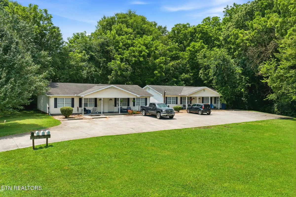 2312 Boyds Creek Hwy, Sevierville, TN 37876 - #1