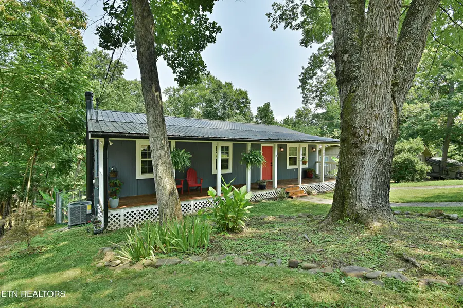 700 Lake Forest Drive, Lenoir City, TN 37772 - #3